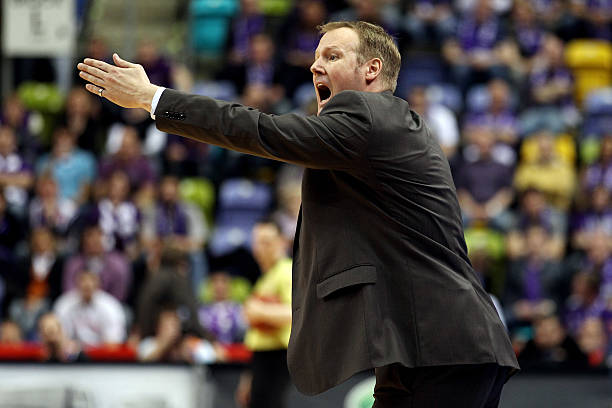 场位置上遭 场位置上遭