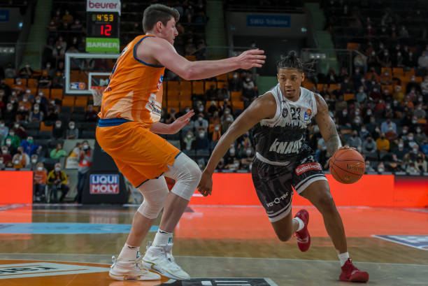 传控失误的 传控失误的