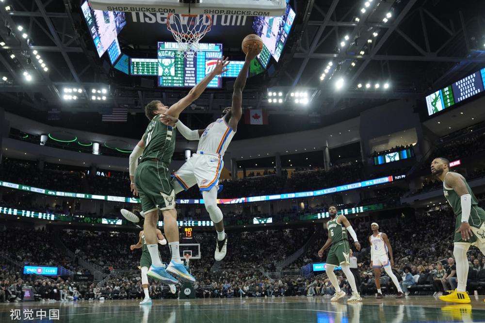 限的后卫 限的后卫