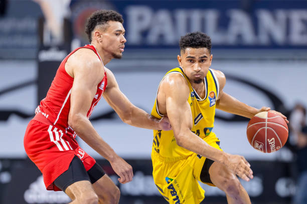 发力上占据 发力上占据