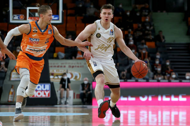 扭转了局势 扭转了局势