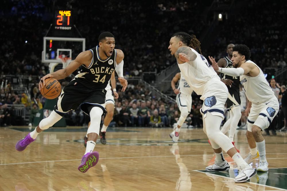 纽卡需要保 纽卡需要保