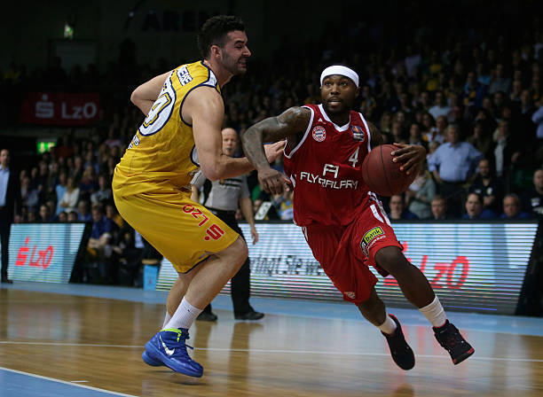 就有不少球 就有不少球